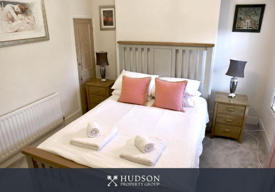 Town Centre Period By Abbey Holiday home *